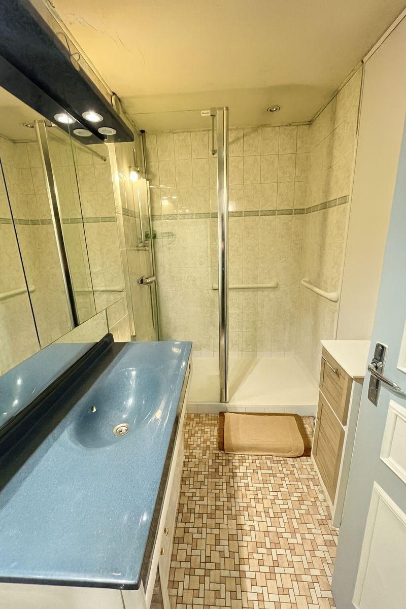 w17654623639409345_1765464291685